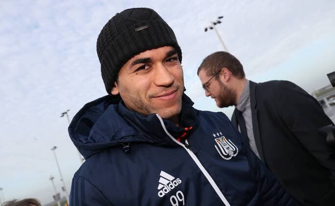 Anderlecht s Hamdi Harbaoui pictured at the departure of Belgian soccer team RSC Anderlecht, Monday 04 December 2017 in Brussels airport, on their way to Glasgow, Scotland. Tomorrow Anderlecht is playing the sixth and last game in the group stage of the UEFA Champions League competition against Scottish Celtic Glasgow. VIRGINIExLEFOUR  x05213856x