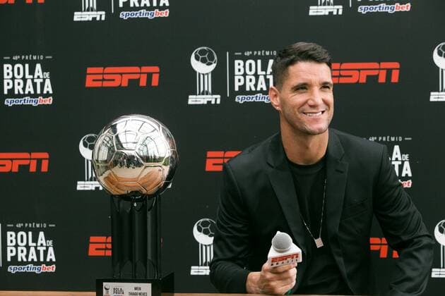 Premio Bola de Prata ESPN SaO PAULO, SP - 04.12.2017: PReMIO BOLA DE PRATA ESPN - Silver Ball Award comes to its 48th edition this Monday (04) in SP and aims to reward the best athletes of 2017. In the Spotlight Thiago Neves do Cruzeiro. (Photo: Tom Vieira Freitas Fotoarena) x1442055x  TomxVieiraxFreitas