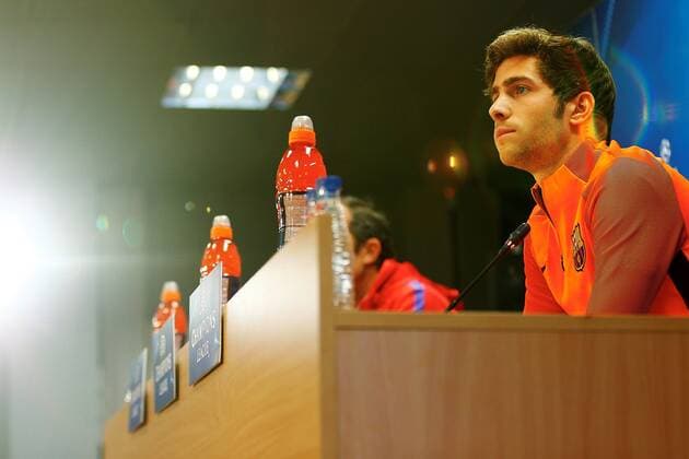 Spanish FC Barcelona Barca midfielder Sergi Roberto attends to the press conference PK Pressekonferenz at Joan Gamper facilities in Barcelona, Catalonia, northeast Spain, 04 November 2017. FC Barcelona will face Sporting Portugal in their UEFA Champions League soccer match on 05 November 2017. FC Barcelona press conference !ACHTUNG: NUR REDAKTIONELLE NUTZUNG!  Copyright: xAlejandroxGarciax GRAF3850 20171204-636480070419502134