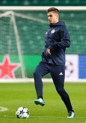 Anderlecht s Leander Dendoncker pictured during a training session of Belgian soccer team RSC Anderlecht, Monday 04 December 2017 in Glasgow, Scotland. Tomorrow Anderlecht is playing the sixth and last game in the group stage of the UEFA Champions League competition against Scottish Celtic Glasgow. VIRGINIExLEFOUR  x05213993x