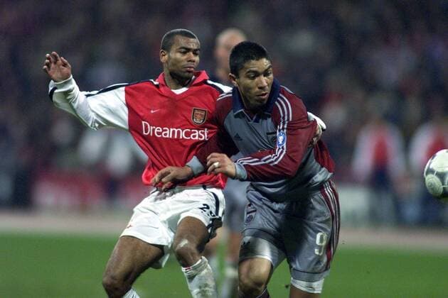 FC Bayern - Arsenal FC 1 : 0 Champions-League Ashley Cole und Giovane Elber. , M±nchen Deutschland