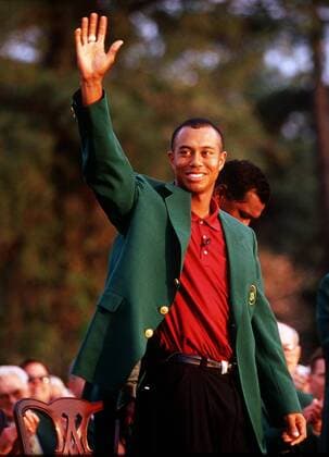 Golf - The Masters 2001 Tiger Woods mit Green Jacket , Augusta Georgia U S A
