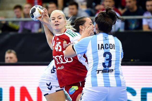 2017.12.05 Bietigheim-Bissingen Pilka reczna Mistrzostwa Swiata w pilce recznej kobiet Wegry - Argentyna N z Noemi Hafra Foto Lukasz Laskowski PressFocus NEWSPIX.PL 2017.12.05 Bietigheim-Bissingen IHF Women s Handball World Championship WM Weltmeisterschaft Hungary v Argentina Noemi Hafra Credit: Lukasz Laskowski PressFocus --- Newspix.pl  20171205_LUK_179