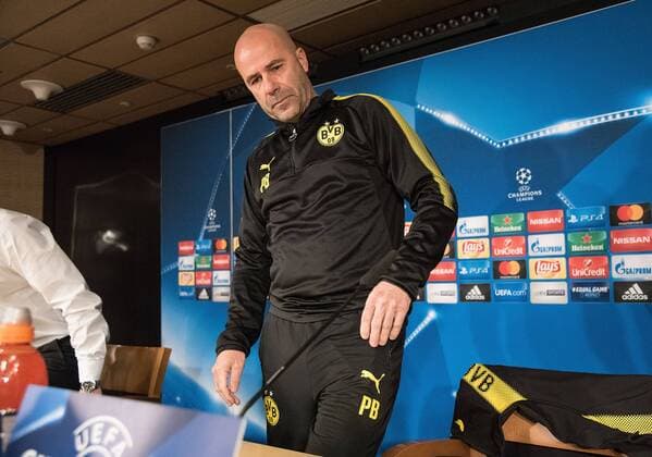 05.12.2017, xfux, Fussball Champions League, Borussia Dortmund Pressekonferenz vor dem Champions League gegen Real Madrid, emspor, v.l. Trainer Peter Bosz (Borussia Dortmund) Madrid