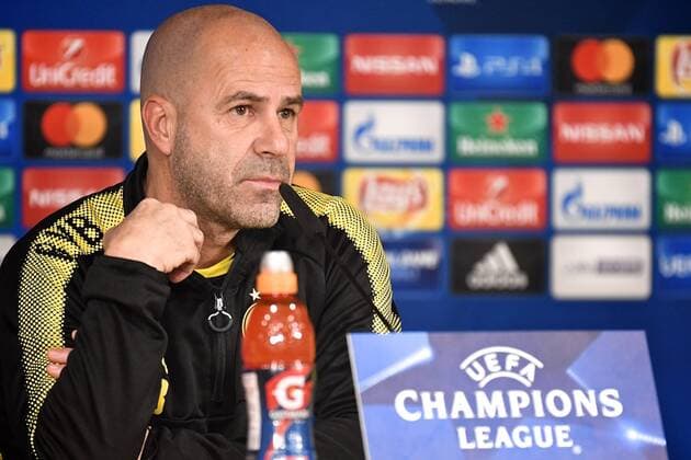 Borussia Dortmund Presser Borussia Dortmund manager Peter Bosz during a press conference PK Pressekonferenz at the Estadio Santiago Bernabeu, Madrid Content Not Available For UK Newspapers Copyright: xKristianxKanex FIL-11055-0009
