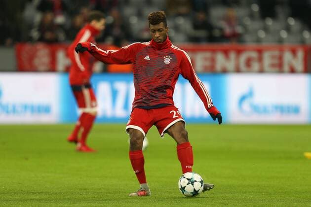 Kingsley Coman 29 (FC Bayern Muenchen) beim warmmachen, FC Bayern Muenchen vs. Paris Saint-Germain, Fussball, Vorrunde, Champions League, 05.12.2017 Muenchen Bayern Deutschland