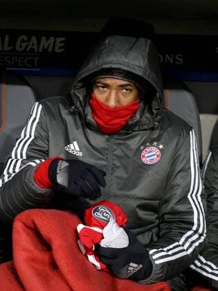 Jerome Boateng (FC Bayern Muenchen 17) auf der Bank, FC Bayern Muenchen vs Paris Saint-Germain, Champions League, Fussball, 05.12.2017, Muenchen Copyright: xLanger Eibner-Pressefotox EP_HLR