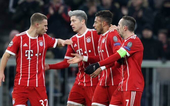 Fussball UEFA Champions League: FC Bayern Muenchen - Paris Saint-Germain am 05.12.2017 in der Allianz Arena, Gruppe B, Spieltag 6, Saison 2017 18, xmdx, 2-0 durch Corentin TOLISSO (24, FC Bayern Muenchen), torjubel FC Bayern Muenchen - Paris Saint Germain