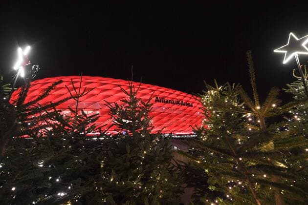 ILLUSTRATION - PARVIS - STADE - SAPINS DE NOEL FOOTBALL : Bayern Munich vs Paris SG - Ligue des Champions - 05 12 2017 AnthonyBIBARD FEP Panoramic 
