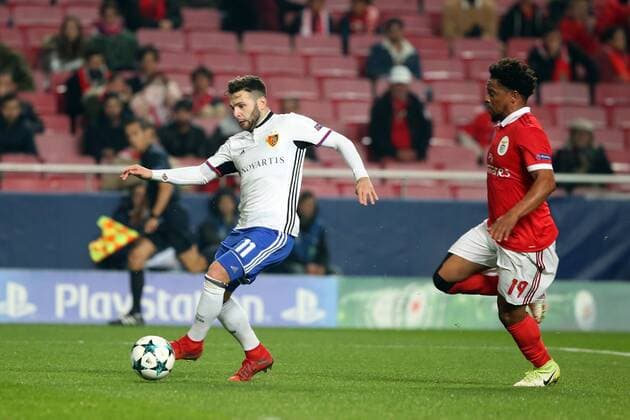 December 5, 2017 - Lisbon, Portugal - Basel s midfielder Renato Steffen from Suisse (L) vies with Benfica s defender Eliseu during the UEFA Champions League Group A football match between SL Benfica and FC Basel at the Luz stadium in Lisbon, Portugal on December 5, 2017. Photo: UEFA Champions League group A football match SL Benfica vs FC Basel - ZUMAf123 20171205_zap_f123_002 Copyright: xPedroxFiuzax