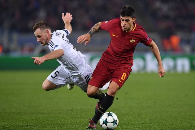 As Roma 05 12 2017 - Champions League Roma-Qarabag foto Antonello Sammarco Image nella foto: Diego Perotti-Maksim Medvedev 