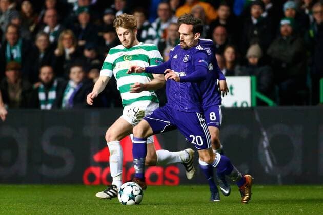 GLASGOW,SCOTLAND - DECEMBER 05 : Sven Kums midfielder of RSC Anderlecht during the Champions League Group B match between Celtic FC and Rsc Anderlecht on December 05, 2017 in Glasgow, Scotland, 5 12 2017 FOOTBALL : Celtic Glasgow vs Anderlecht - Ligue Des Champions - 05 12 2017 PhotoNews Panoramic 