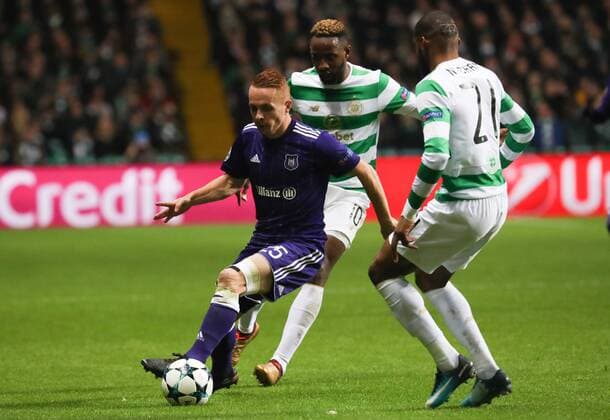 Anderlecht s Adrien Trebel and Celtic s Olivier Ntcham fight for the ball during a soccer game between Scottish team Celtic FC and Belgian club RSC Anderlecht, Tuesday 05 December 2017 in Glasgow, Scotland, the sixth and last game in the group stage of the UEFA Champions League competition. VIRGINIExLEFOUR  x05214471x