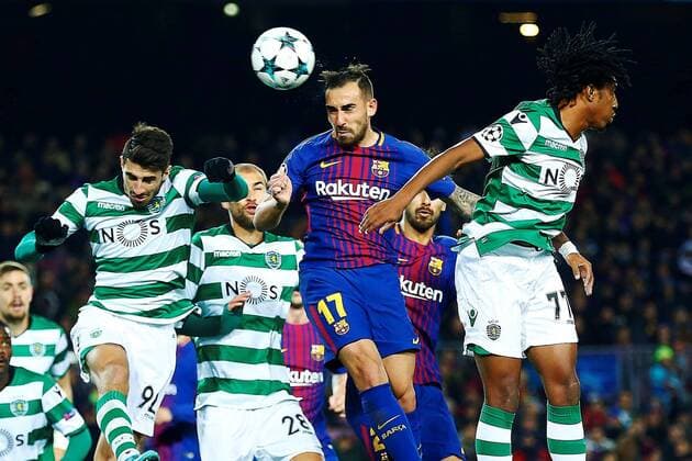 FC Barcelona Barca s striker Paco Alcacer (C) scores the first goal against Sporting Lisboa during the UEFA Champions League 6th round groups phase match between FC Barcelona and Sporting Lisboa at the Camp Nou stadium in Barcelona, Catalonia, Spain, 05 December 2017. FC Barcelona vs. Sporting Lisboa !ACHTUNG: NUR REDAKTIONELLE NUTZUNG!  Copyright: xAlejandroxGarciax UEF017 20171205-636481089154561817