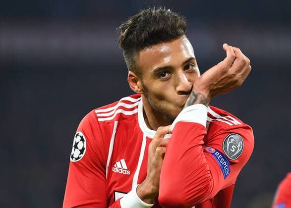 05.12.2017, xjhx, Fussball UEFA Champions League, FC Bayern Muenchen - Paris Saint-Germain PSG, emspor, v.l. Corentin Tolisso (FC Bayern Muenchen) celebrate the goal, Torjubel zum 3:1 Muenchen