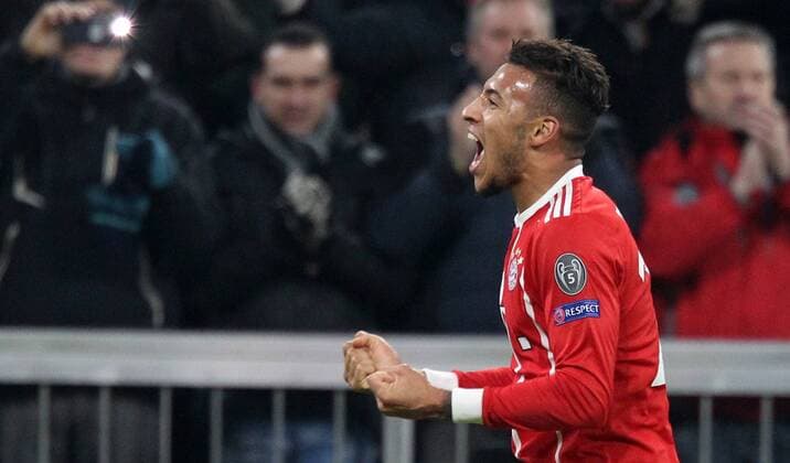 Fussball UEFA Champions League: FC Bayern Muenchen - Paris Saint-Germain am 05.12.2017 in der Allianz Arena, Gruppe B, Spieltag 6, Saison 2017 18, xmdx, 3-1 durch Corentin TOLISSO (24, FC Bayern Muenchen), torjubel FC Bayern Muenchen - Paris Saint Germain