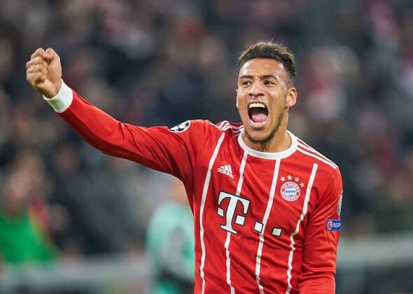 Corentin TOLISSO, FCB 24 Torschuss, schiesst das Tor zum 3-1 Torjubel, Jubel nach dem Tor zum Jubel, jubeln, jubelt, Freude, Emotionen, Feiern, Lachen, jubelt, freuen, reisst die Arme hoch, ballt die Faust FC BAYERN MUENCHEN - PARIS SG Gruppenphase Rueckspiel, Fussball UEFA Champions League, Muenchen, 05.12.2017 CL Saison 2017 2018, FCB, SG Paris,