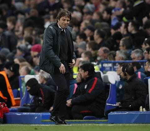 Antonio Conte manager of Chelsea celebrates the equalising goal during the Champions League Group C match at the Stamford Bridge, London. Picture date: December 5th 2017. Picture credit should read: David Klein Sportimage EDITORIAL USE ONLY. No use with unauthorised audio, video, data, fixture lists, club league logos or live services. Online in-match use limited to 120 images, no video emulation. No use in betting, games or single club league player publications.