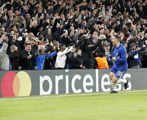 Eden Hazard of Chelsea FC celebrates scoring during the UEFA Champions League match between Chelsea and Atletico Madrid at Stamford Bridge, London, England on 5 December 2017. Copyright: xCarltonxMyriex 18110028