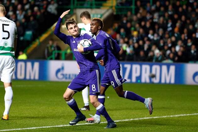 GLASGOW,SCOTLAND - DECEMBER 05 : Pieter Gerkens midfielder of RSC Anderlecht scores and celebrates during the Champions League Group B match between Celtic FC and Rsc Anderlecht on December 05, 2017 in Glasgow, Scotland, 5 12 2017 FOOTBALL : Celtic Glasgow vs Anderlecht - Ligue Des Champions - 05 12 2017 PhotoNews Panoramic  775030976