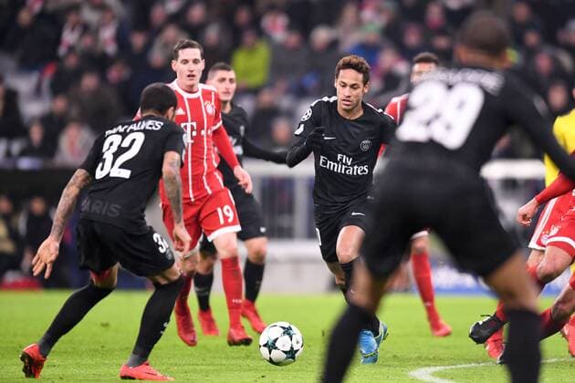 10 NEYMAR JR (psg) FOOTBALL : Bayern Munich vs Paris SG - Ligue des Champions - 05 12 2017 AnthonyBIBARD FEP Panoramic 