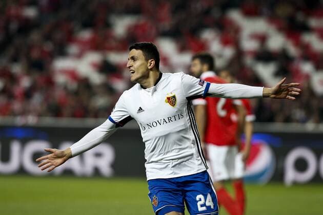 December 5, 2017 - Lisbon, Portugal - Basel s forward Mohamed Elyounoussi celebrates his goal during Champions League 2017 18 match between SL Benfica vs FC Basel, in Lisbon, on December 5, 2017. SL Benfica vs FC Basel - Champions League.FBL-EUR-C1-BENFICA-BASEL  - ZUMAn230 20171205_zaa_n230_425 Copyright: xCarlosxPalmax