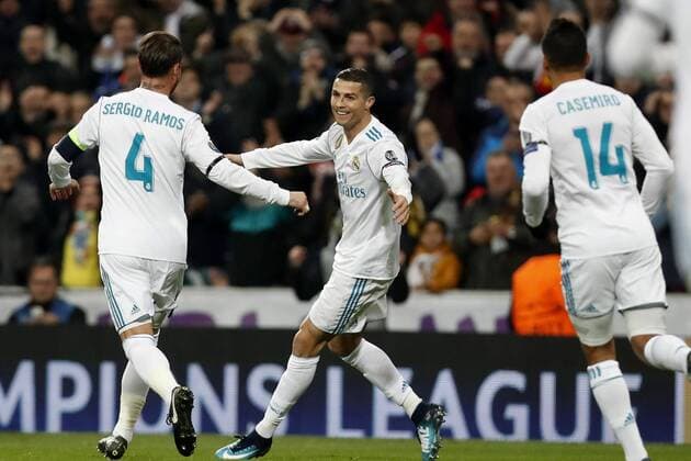 Real Madrid s Portuguese striker Cristiano Ronaldo (C) jubilates the second goal of the team during the UEFA Champions League 6th round groups phase match between Real Madrid and Borja Mayoral at the Santiago Berbabeu stadium in Madrid, Spain, 06 December 2017. Real Madrid vs. Borussia Dortmund !ACHTUNG: NUR REDAKTIONELLE NUTZUNG!  Copyright: xJavierxLizonx MAD013 20171206-636481922736152923