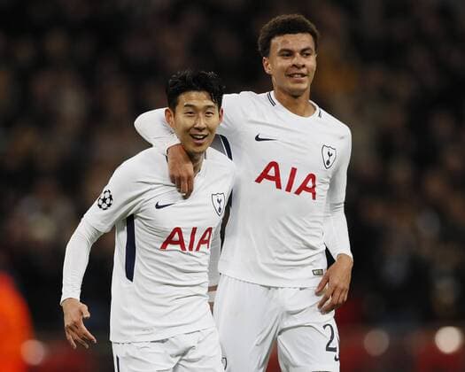 Bilder des Tages - SPORT Son Heung-Min of Tottenham celebrates his goal with Dele Alli of Tottenham during the Champions League Group H match at Wembley Stadium, London. Picture date: December 6th 2017. Picture credit should read: David Klein Sportimage EDITORIAL USE ONLY. No use with unauthorised audio, video, data, fixture lists, club league logos or live services. Online in-match use limited to 120 images, no video emulation. No use in betting, games or single club league player publications.