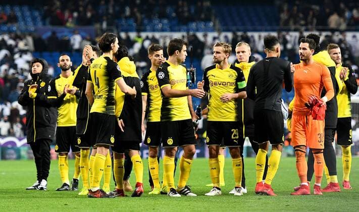 06.12.2017, xfux, Fussball Champions League, Real Madrid - Borussia Dortmund, emspor, v.l. Marcel Schmelzer (Borussia Dortmund) und Spieler Borussia Dortmund BVB enttaeuscht, enttaeuscht schauend, dissapointed Madrid