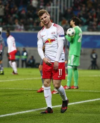 Timo Werner enttäuscht nach vergebener Torchance Enttäuschung Fußball Fussball UEFA CL Championsleague Herren Saison 2017 2018 06.12.2017 RB Leipzig RBL vs. Besiktas Istanbul