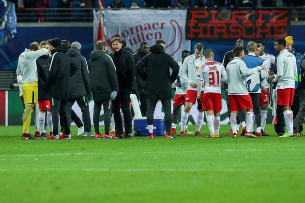Leipzig, Deutschland 06.12.2017, UEFA Champions League - 2017 18 Season, Gruppenphase - Gruppe G - 6. Spieltag, RB Leipzig - Besiktas Istanbul, Leipzig, Trainer Ralph Hasenhuettl (RBL) enttaeuscht, enttaeuschung ( DeFodi507