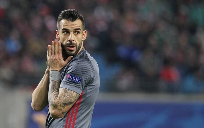 GER, UEFA Champions League, Vorrunde, RasenBallsport Leipzig vs Besiktas Istanbul 06.12.17 , Leipzig, Red Bull Arena, GER, Saison 2017 2018, UEFA Champions League - Gruppe G, RasenBallsport Leipzig vs Besiktas Istanbul im Bild Alvaro Negredo (Besiktas)