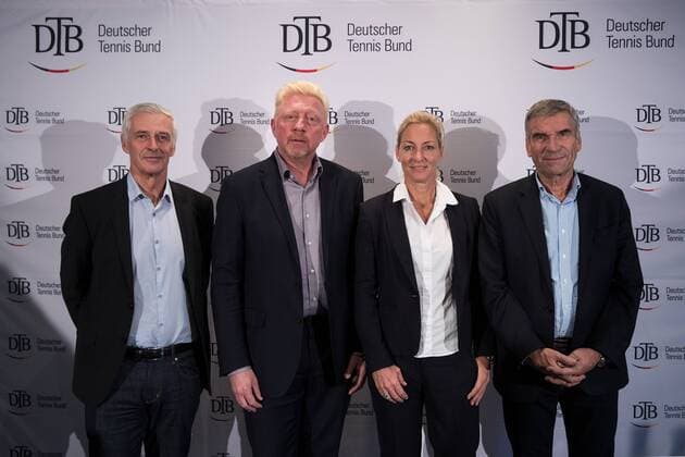 Themen der Woche Bilder des Tages - SPORT HAMBURG, Germany - DECEMBER 07: (L-R) Klaus Eberhard, Boris Becker, Barbara Rittner and DTB President Ulrich Klaus attends the Deutscher Tennis Bund (DTB) press conference PK Pressekonferenz on December, 2017 in Hamburg,Germany.