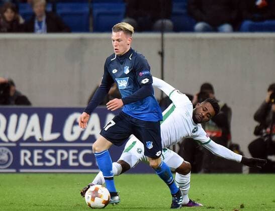 07.12.2017, xhbx, Fussball Europa League, TSG 1899 Hoffenheim - Rasgrad, emspor, v.l. Robin Hack (TSG 1899 Hoffenheim) , Cicinho (Ludogorets Rasgrad) Sinsheim