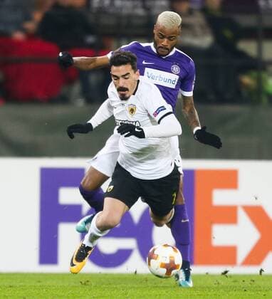 SOCCER - EL, A.Wien vs Athen VIENNA,AUSTRIA,07.DEC.17 - SOCCER - UEFA Europa League, FK Austria Wien vs AEK Athen. Image shows Lazaros Christodoulopoulos (Athen) and Felipe Pires (A.Wien). GEPAxpictures xPhilippxBrem