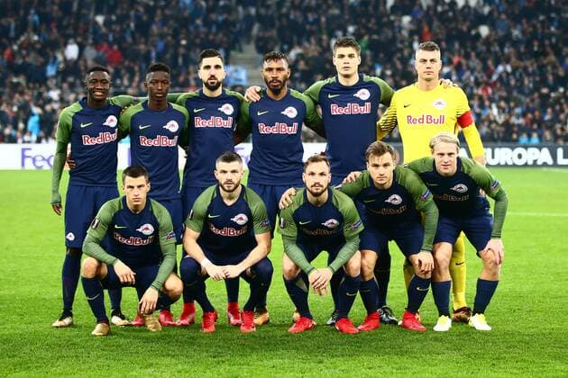 SOCCER - EL, Marseille vs RBS MARSEILLE,FRANCE,07.DEC.17 - SOCCER - UEFA Europa League, Olympique de Marseille vs Red Bull Salzburg. Image shows the team of RBS. GEPAxpictures xFelixxRoittner