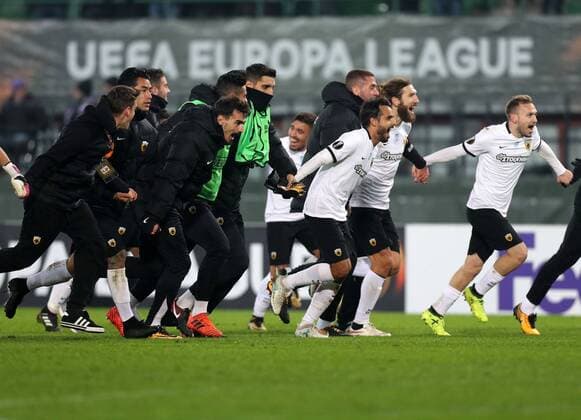 SOCCER - EL, A.Wien vs Athen VIENNA,AUSTRIA,07.DEC.17 - SOCCER - UEFA Europa League, FK Austria Wien vs AEK Athen. Image shows the rejoicing of AEK Athen. GEPAxpictures xChristianxOrt