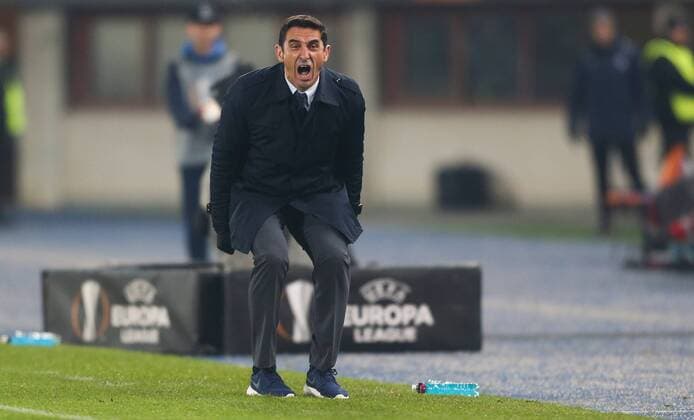 SOCCER - EL, A.Wien vs Athen VIENNA,AUSTRIA,07.DEC.17 - SOCCER - UEFA Europa League, FK Austria Wien vs AEK Athen. Image shows head coach Manuel Jimenez (Athen). GEPAxpictures xPhilippxBrem