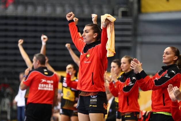 Elisabet Chavez Hernandez (Spanien) jubelt, Spanien vs Frankreich, IHF Frauen Handball Weltmeisterschaft, 07.12.2017, Fotograf Neis Eibner Trier Copyright: xEibner-Pressefoto AlexanderxNeisx EP_ANS