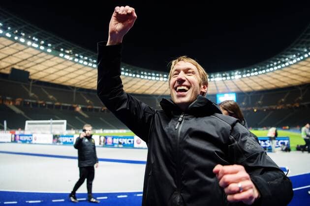 Fußball, EL, Hertha BSC - Östersunds FK 171207 Östersunds tränare Graham Potter jublar efter fotbollsmatchen i Europa League mellan Hertha Berlin och Östersund den 7 december 2017 i Berlin. Copyright: PETTERxARVIDSON BB171207PA097