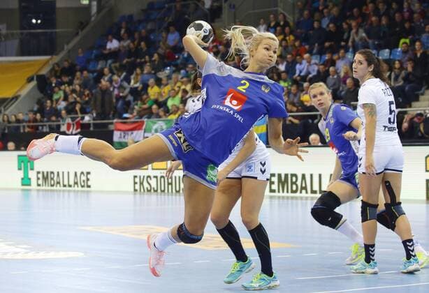 Bietigheim , Handball WM Frauen 2017 Schweden vs. Argentinien , Ulrika Toft Hansen ( SWE )