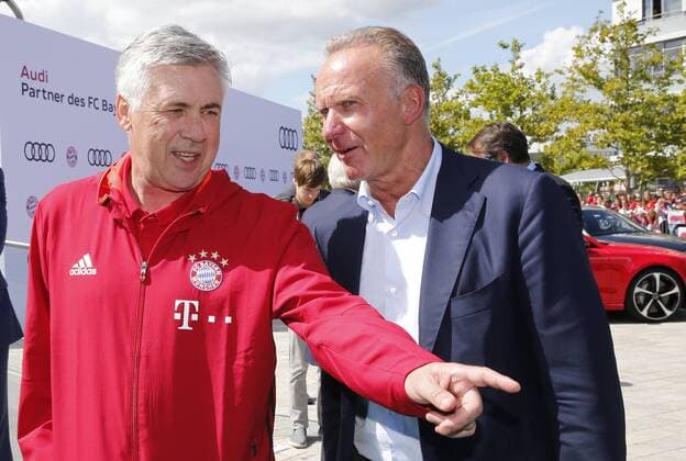 FC Bayern M?nchen in Ingolstadt bei der AUDI AG Karl-Heinz Rummenigge zusammen mit Cheftrainer Carlo Ancelotti, Ingolstadt BAYERN Deutschland AUDI FORUM