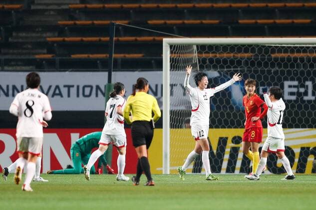 CHIBA, JAPAN - DECEMBER 08: Kim Yun Mi 12 of North Korea celebrates with team mates after scoring a goal during the EAFF E-1 Women s Football Championship between China and North Korea at Fukuda Denshi Arena on December 8, 2017 in Chiba, Japan.  Copyright: xVCGx CFP111140213123 