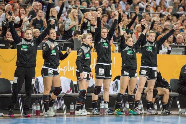 GER, IHF WM 2017, Deutschland (GER) vs. Niederlande (NLD) 08.12.2017, Arena, Leipzig, GER, IHF WM 2017, Deutschland (GER) vs. Niederlande (NLD), im Bild Jubel der deutschen Nationalmannschaft