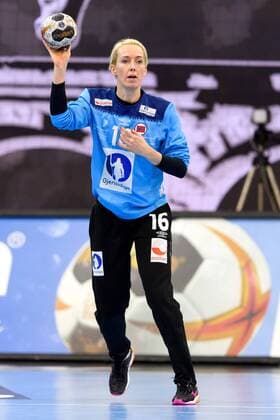 171208 Norges malvakt Katrine Lunde i matchen mellan Norge och Sverige under handbolls-VM den 8 december 2017 i Bietigheim Bissingen. Copyright: CARLxSANDIN BB171208CS143