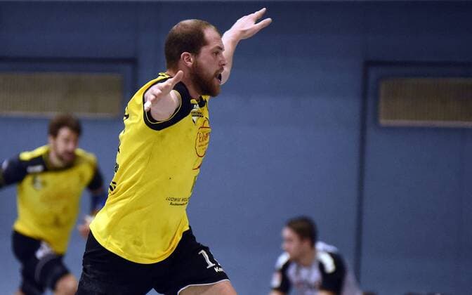 09.12.2017, xpsx, Handball 3.Liga, SG Brucköbel - GSV Eintracht Baunatal v.l. Jubel Maximilian Kraushaar (Bruchköbel) Bruchköbel Hessen Deutschland