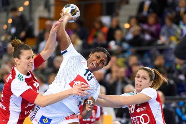 Handball, WM, Damen, Ungarn - Frankreich 171210 Frankrikes Grace Zaadi i attondelsfinalen mellan Ungern och Frankrike under handbolls-VM den 10 december 2017 i Leipzig. Copyright: CARLxSANDIN BB171210CS019