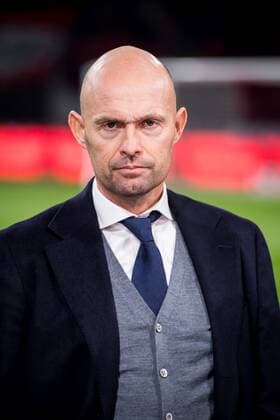 coach Marcel Keizer of Ajax during the Dutch Eredivisie match between Ajax Amsterdam and PSV Eindhoven at the Amsterdam Arena on December 10, 2017 in Amsterdam, The Netherlands Dutch Eredivisie 2017 2018 xVIxVIxImagesx xRonaldxBonestrooxIVx 9538973