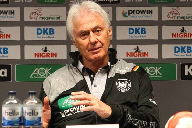 DHB-Pressekonferenz nach dem WM-Aus, 11.12.2017 23rd IHF Women s Handball World Championship WM Weltmeisterschaft Germany 2017, Round of 16, Handball Weltmeisterschaft der Frauen, Achtelfinale. Der Tag nach dem zeitigen WM-Aus Deutschlands im Achtelfinale gegen Daenemark. Pressekonferenz im Lindner Hotel Leipzig. The day after Germany exit the World Championship prematurely against Denmark. press conference PK Pressekonferenz Im Bild: Wolfgang Sommerfeld (Sportdirektor DHB).