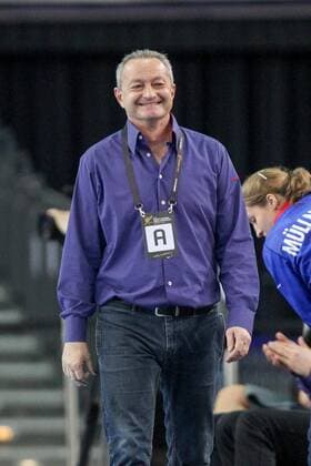 Rumänien - Tschechien Handball Frauen WM Leipzig, 11.12.2017, Arena Leipzig, Weltmeisterschaft 2017, Handball Frauen Achtelfinale. , Rumänien (ROU) vs Tschechien (CZE) , Im Bild: Trainer Jan BASNY (Tschechien) ,